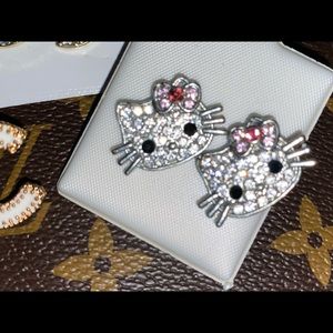 Hello kitty earrings